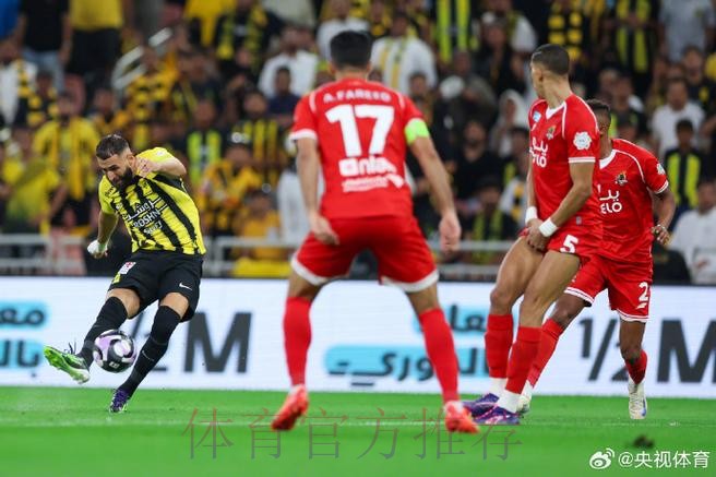 本泽马完成30次西甲单场传射 21世纪只比C罗少 本泽马完成30次西甲单场传射 21世纪只比C罗少