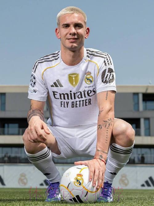 由于贝尔计划回皇马 热刺有意签前锋冈萨雷斯