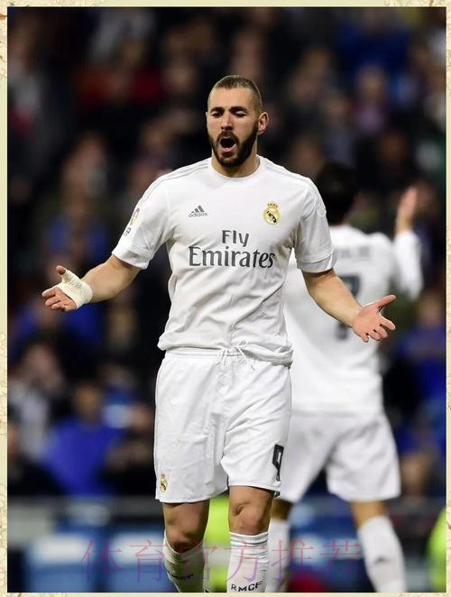 记者:本泽马比赛负荷过载 赛前已计划只踢半场 记者:本泽马比赛负荷过载 赛前已计划只踢半场